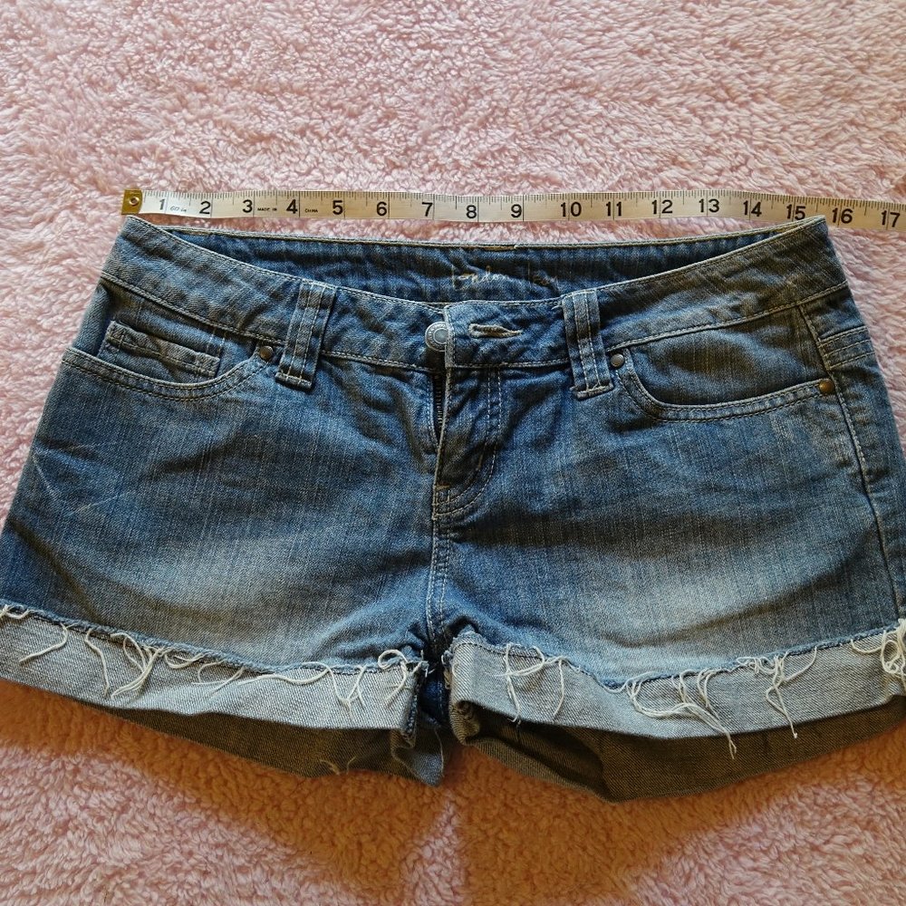 London Jean denim shorts Size 4